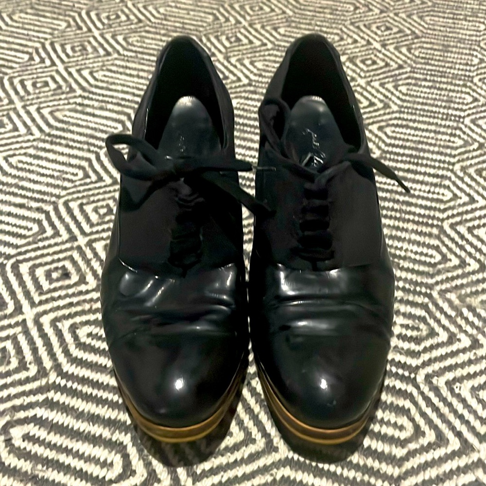 Rachel Comey lace up mid heel shoe
